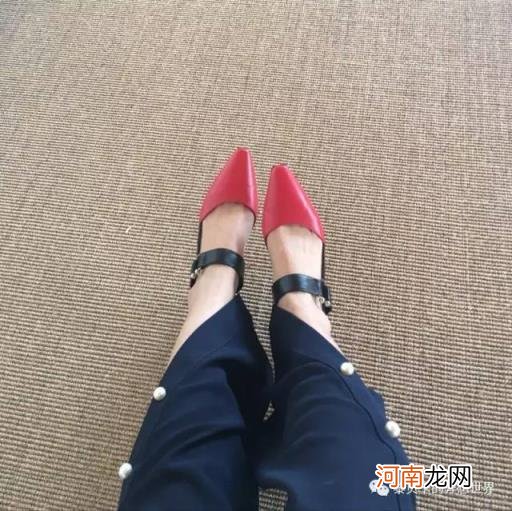 今年的爆款女鞋，适合夏天穿的爆款鞋？