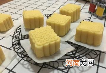 绿豆糕脂肪含量高吗 绿豆糕是低脂肪还是高脂肪