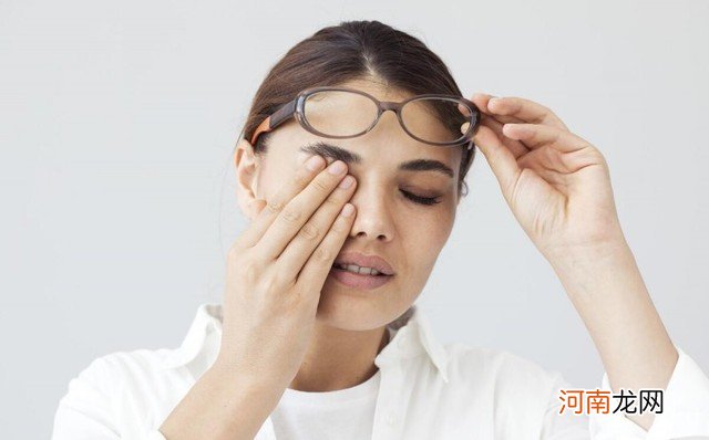 感觉眼睛疲劳怎么办 如何缓解眼睛疲劳