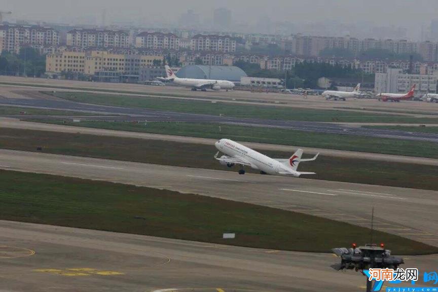 上海浦东机场航班最新消息 浦东机场航班动态查询