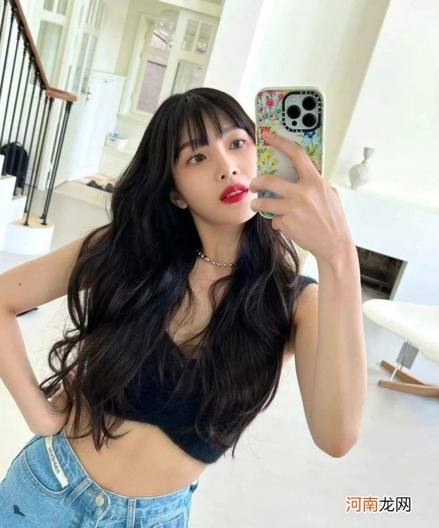 4款让发量翻倍的发型 女生头发少的发型图片