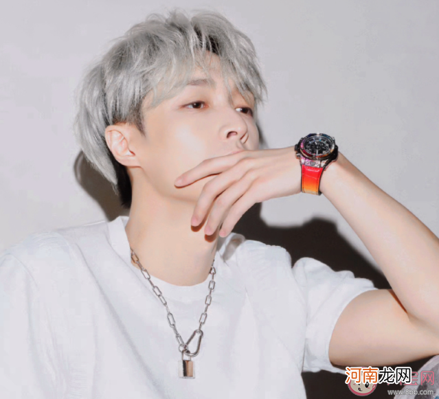 张艺兴新歌|张艺兴新歌《我不在乎》歌词是什么 《我不在乎》完整版歌词在线听歌