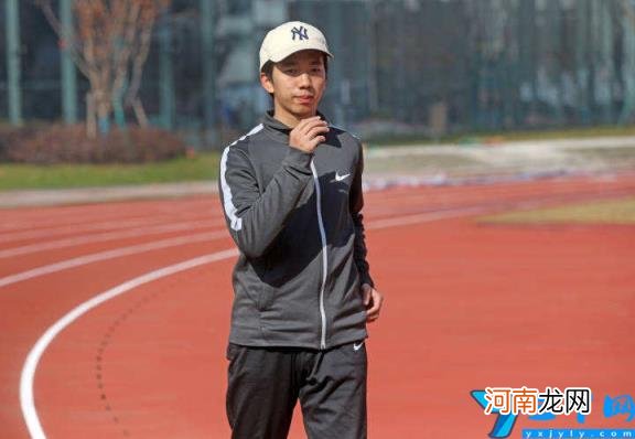 跑前注意事项 中考1000米满分多少时间