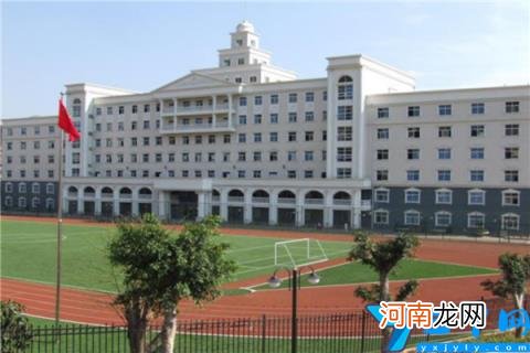 四川省芦山中学上榜第一培养个性化 雅安十大高中排行榜