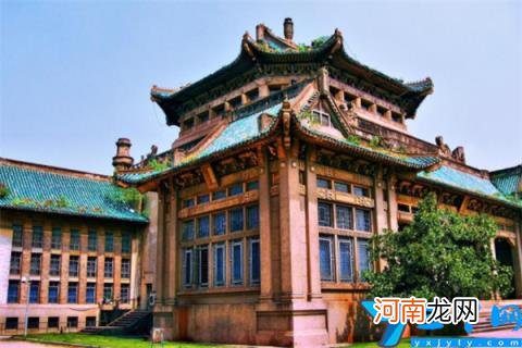 第四校区超多 全国十大名牌大学最新排名：武汉大学上榜