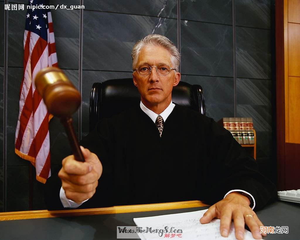 梦见大哭周公解梦 做梦到大哭