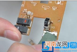 电脑鼠标拆卸组装教程图解鼠标的拆解过程 鼠标怎么拆开清理