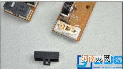 电脑鼠标拆卸组装教程图解鼠标的拆解过程 鼠标怎么拆开清理