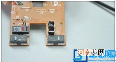 电脑鼠标拆卸组装教程图解鼠标的拆解过程 鼠标怎么拆开清理