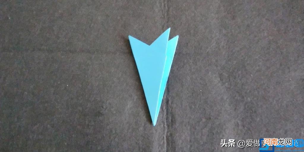 精美雪花剪纸教程 六角雪花剪纸步骤图解