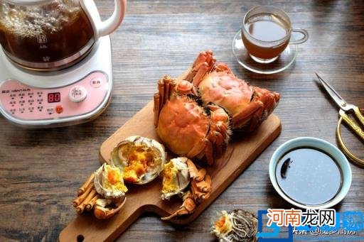 新手螃蟹的吃法剥法图解 大闸蟹怎么吃才正确