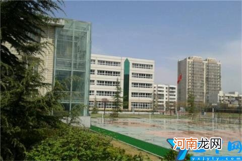 江苏沛县中学上榜第一现代化学校 徐州十大高中排行榜