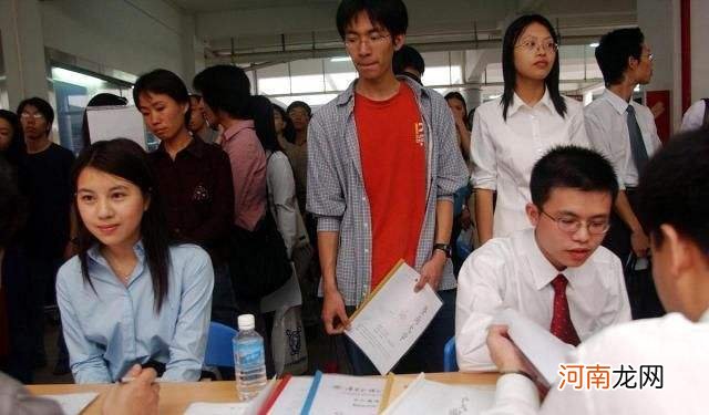 应届生去创业公司好吗 应届生进创业公司好么?