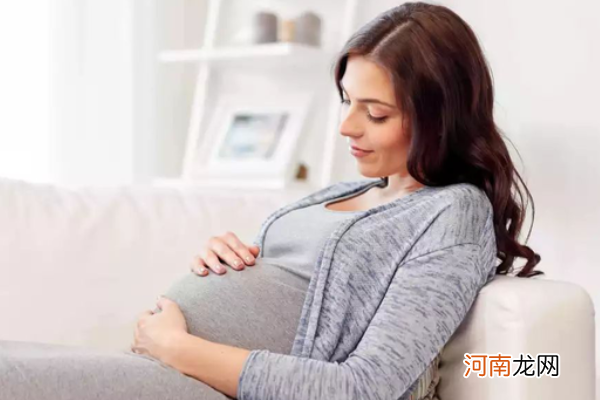 进入孕晚期，胎动次数太多是怎么回事？和这几点原因有关系