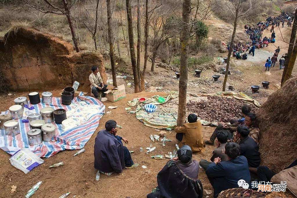 梦见死人在办丧事是什么意思 梦见死人办丧事