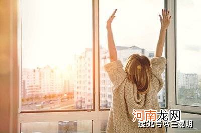 山东潍坊王易明：女生卧室风水布局调整，看看你家里中招了没