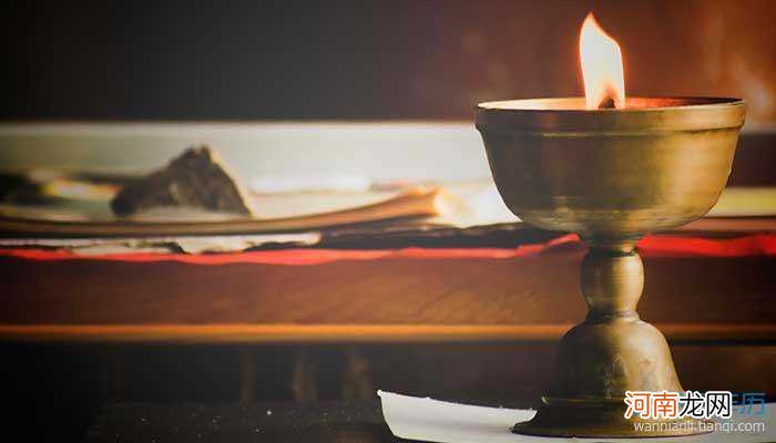 梦梦见死去的亲人是什么意思 梦见死去的亲人 什么意思