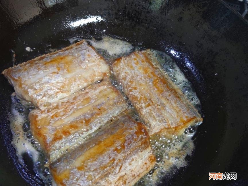 麦饭石锅的害处 麦饭石锅多少钱是正品麦饭石炒锅能在煤气灶上用吗