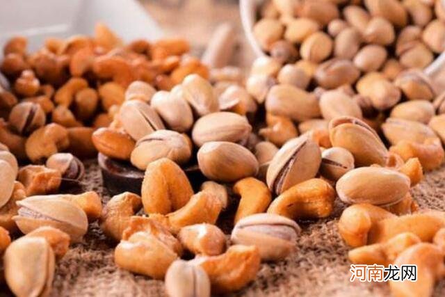 哺乳期不能吃辣？三种食物比“辣”有害，别乱吃