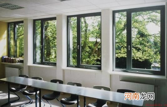 平开窗的清洁方法-平开窗的选购技巧