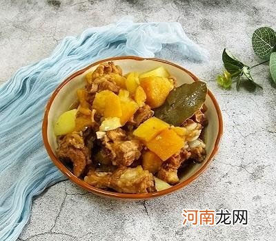 美味的土豆炖排骨 土豆炖排骨的做法