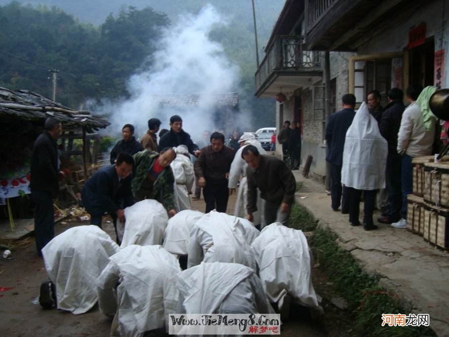 周公解梦吐痰 周公解梦吐痰将晦气吐出