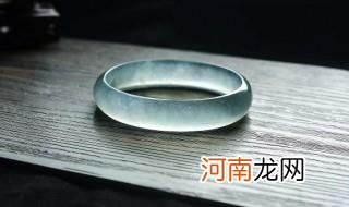 翡翠的表皮裂怎么处理,翡翠手镯表皮裂纹