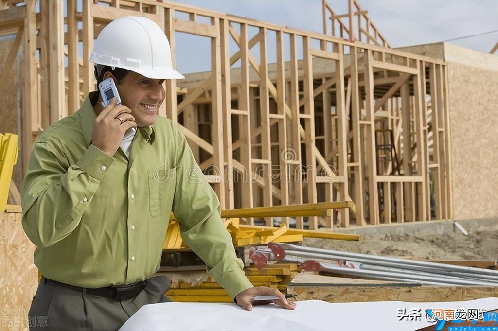 二级建造师一般月收入 二级建造师一般月收入容易考过吗