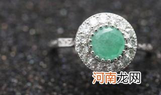 翡翠钻石戒指寓意是什么意思,钻石戒指蕴意