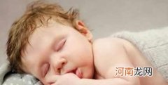 让宝宝轻松入睡的方法 一个月的宝宝不睡觉怎么办
