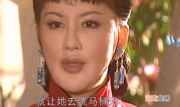 康熙大帝容妃为什么刷马桶 容妃真的刷了27年马桶吗