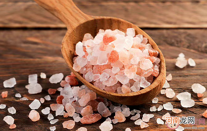 喜马拉雅|喜马拉雅粉盐是从喜马拉雅山刮下来的吗 喜马拉雅粉盐真假对比