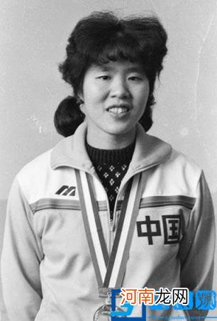 第一枚奥运金牌中国选手是谁 运会上获得的首枚金牌