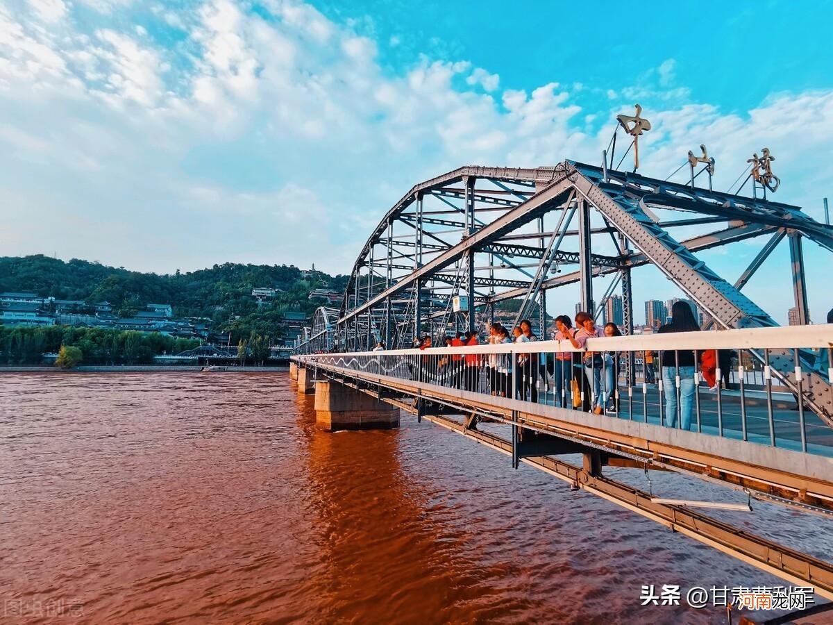 甘肃最美的10个风景 甘肃旅游必去十大景点