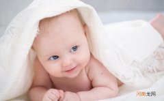 给宝宝换奶粉的方法 如何给新生儿换奶粉