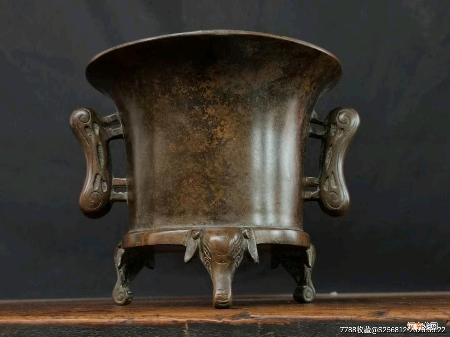 铜香炉的器型材质 铜香炉用的什么铜