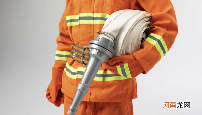 消防工程师有年龄限制吗 一级消防工程师有年龄限制吗