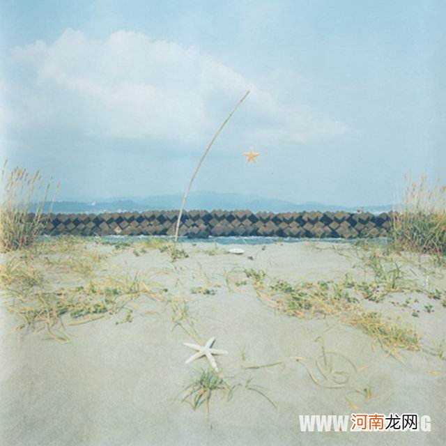 梦见自己洗澡穿着衣服 梦见洗澡了穿衣服