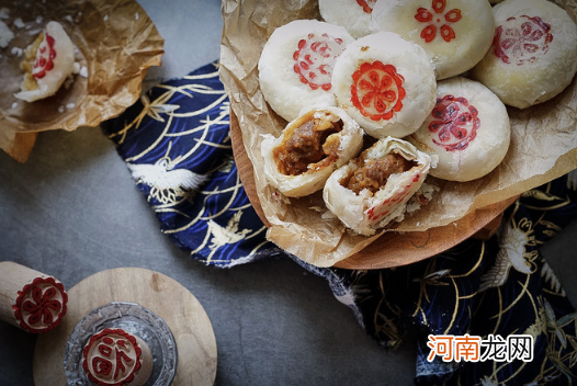 鲜肉月饼二次加热烤箱和微波炉哪个更好