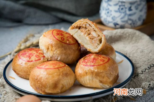 鲜肉月饼二次加热烤箱和微波炉哪个更好