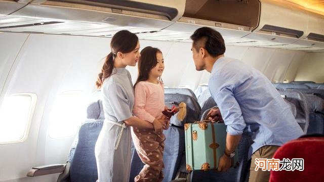 坐飞机提前多久去机场,网上值机提前多久办理?