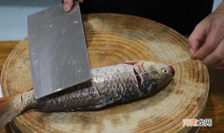 农家烧鲤鱼的制作步骤 鲤鱼怎么做好吃