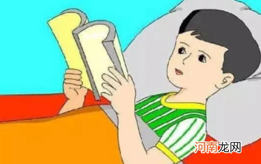 躺着看书的危害 为什么躺着看书不好