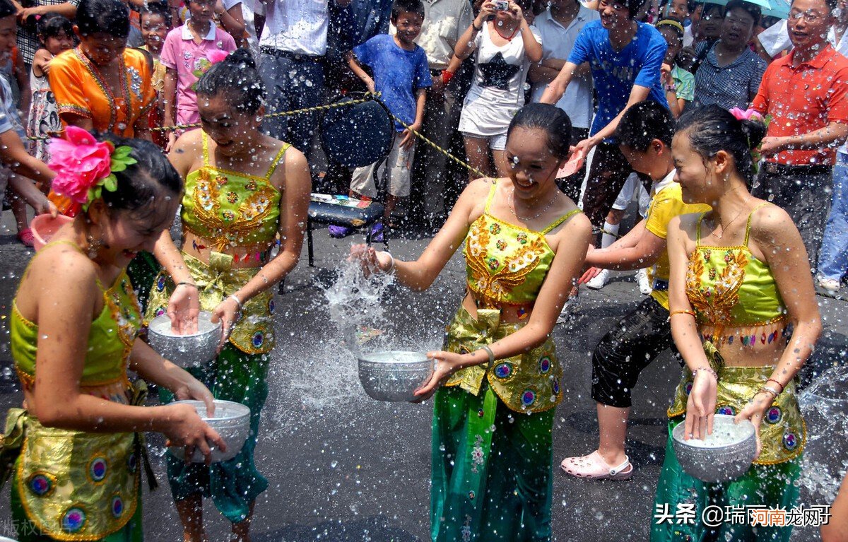 泼水节的来历和风俗 傣族泼水节是什么时候