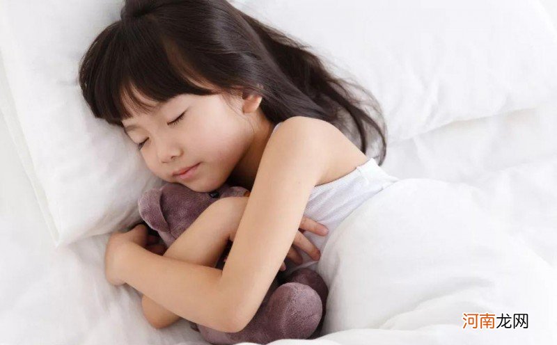 影响睡眠到底有哪些因素 睡觉头朝哪个方向好