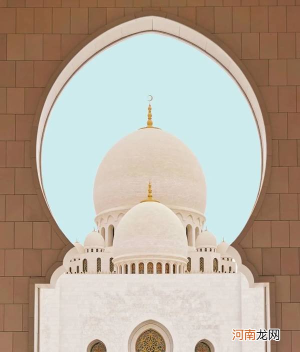 如何利用手机的长焦镜头,去捕捉建筑的细节美