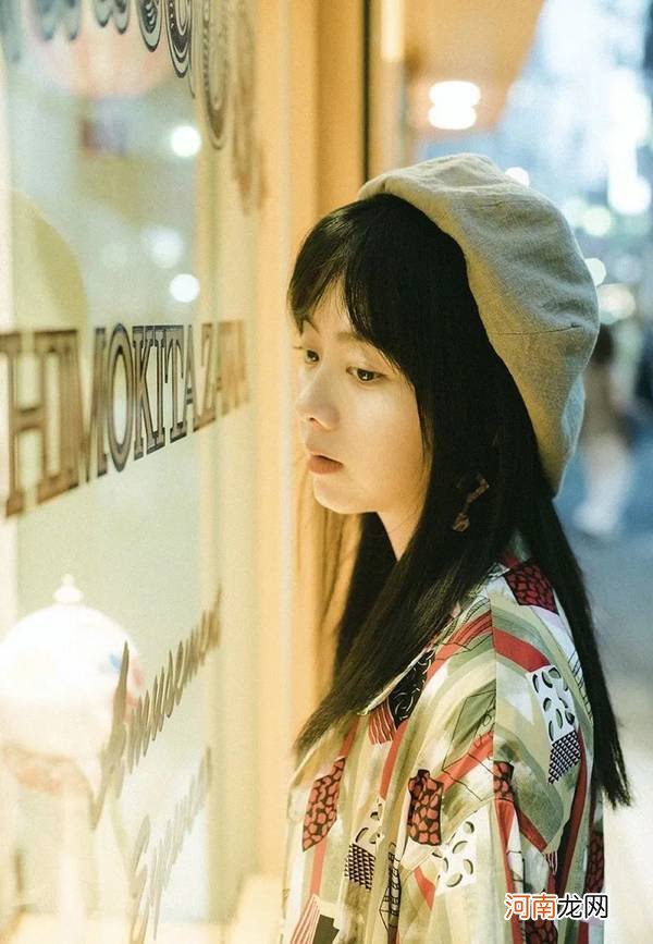 拍照时如何让表情更自然?