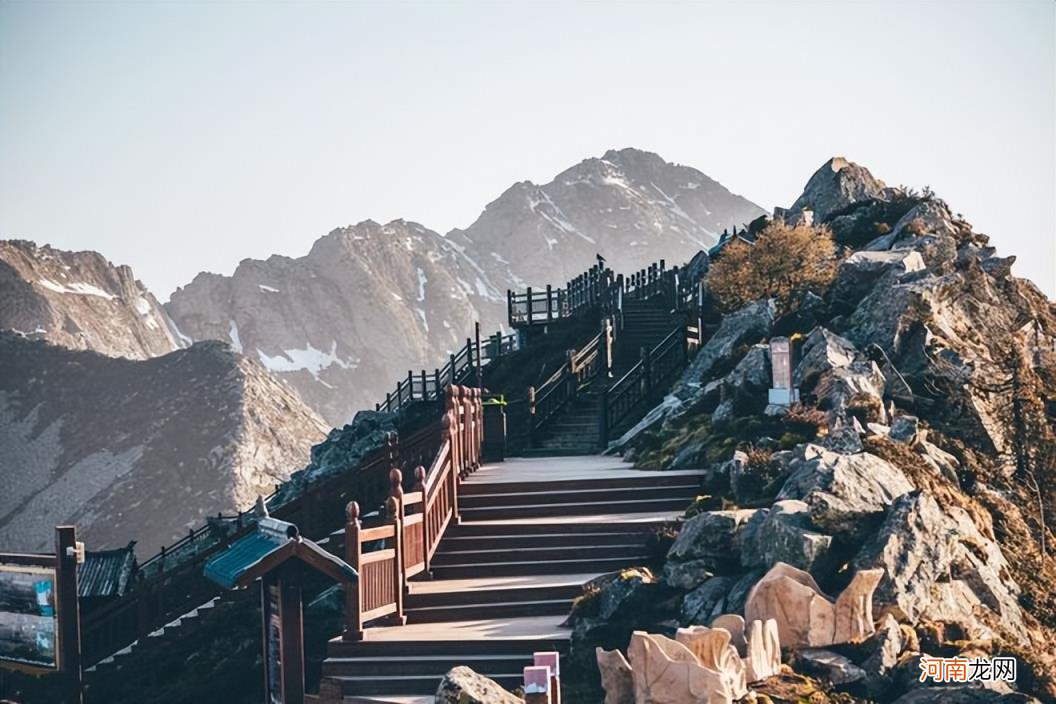 夏天哪里凉快适合旅游景点 夏天去哪里旅游凉快？