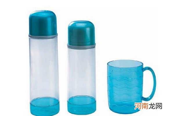 塑料杯子什么材质最好 常见的塑料杯子有哪些
