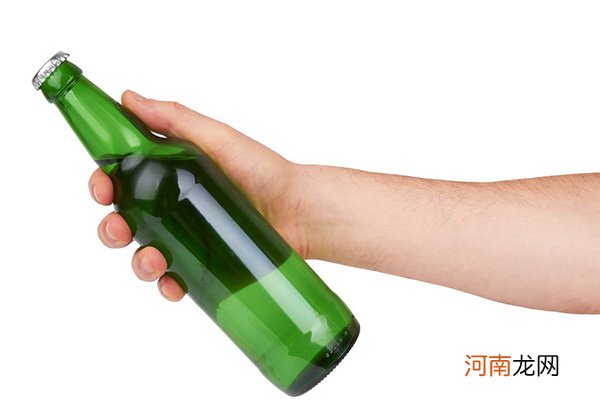 没有起子怎么开啤酒瓶 啤酒瓶盖的材质